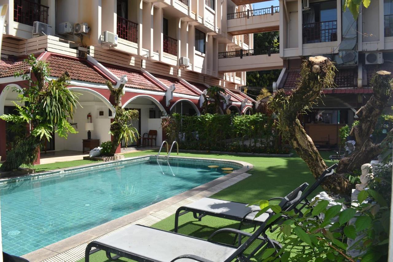The Top Patong Resort Eksteriør bilde
